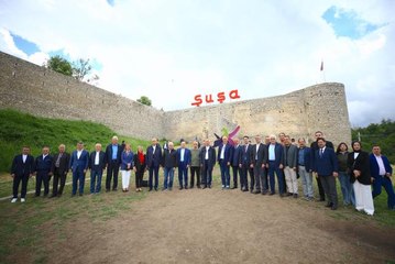 AK Parti ve MHP vekillerinden oluşan heyet Karabağ'ın sembol şehri Şuşa'da