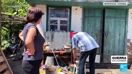 Sin recursos y en medio del conflicto, ucranianos planean reconstruir sus hogares