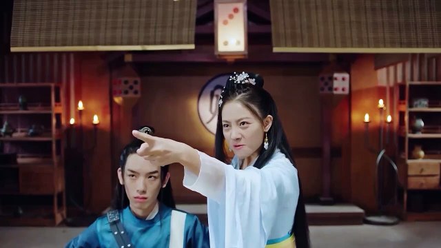 Maître Liu a deviné que Lin Qinglan n'était pas vraiment stupide et était prêt à prendre des mesures contre Shen Tiaotiao