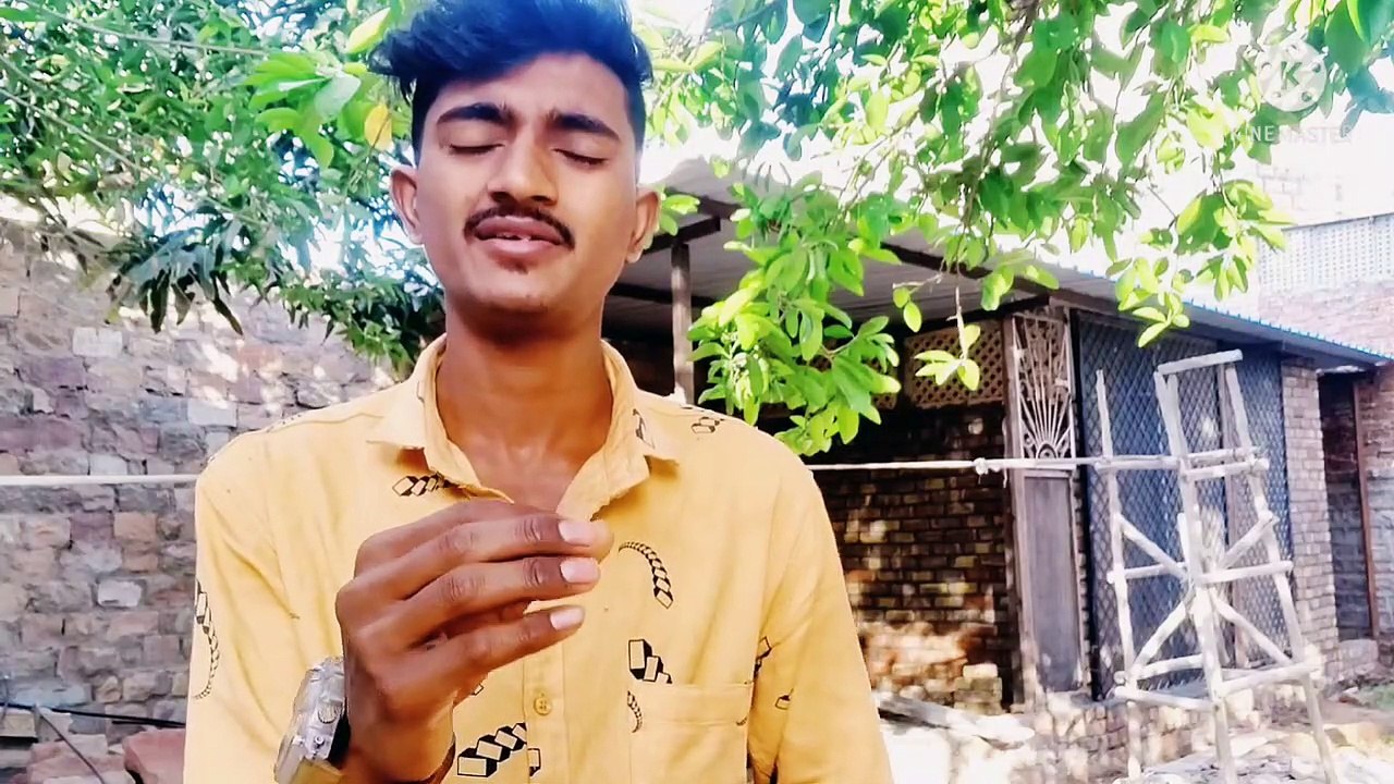 shahrukh_khan_motivational_video___SRK__biogaraphy_of_shahrukh_khan_%23shahrukhkhan_%23motivation(720p)