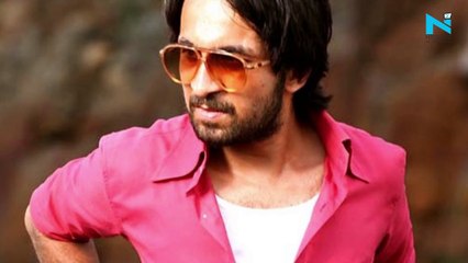 Siddhanth Kapoor poses for selfie in flight after getting bail in drugs case