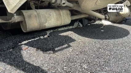 தரமற்ற சாலை; விபத்தில் சிக்கிய லாரி!