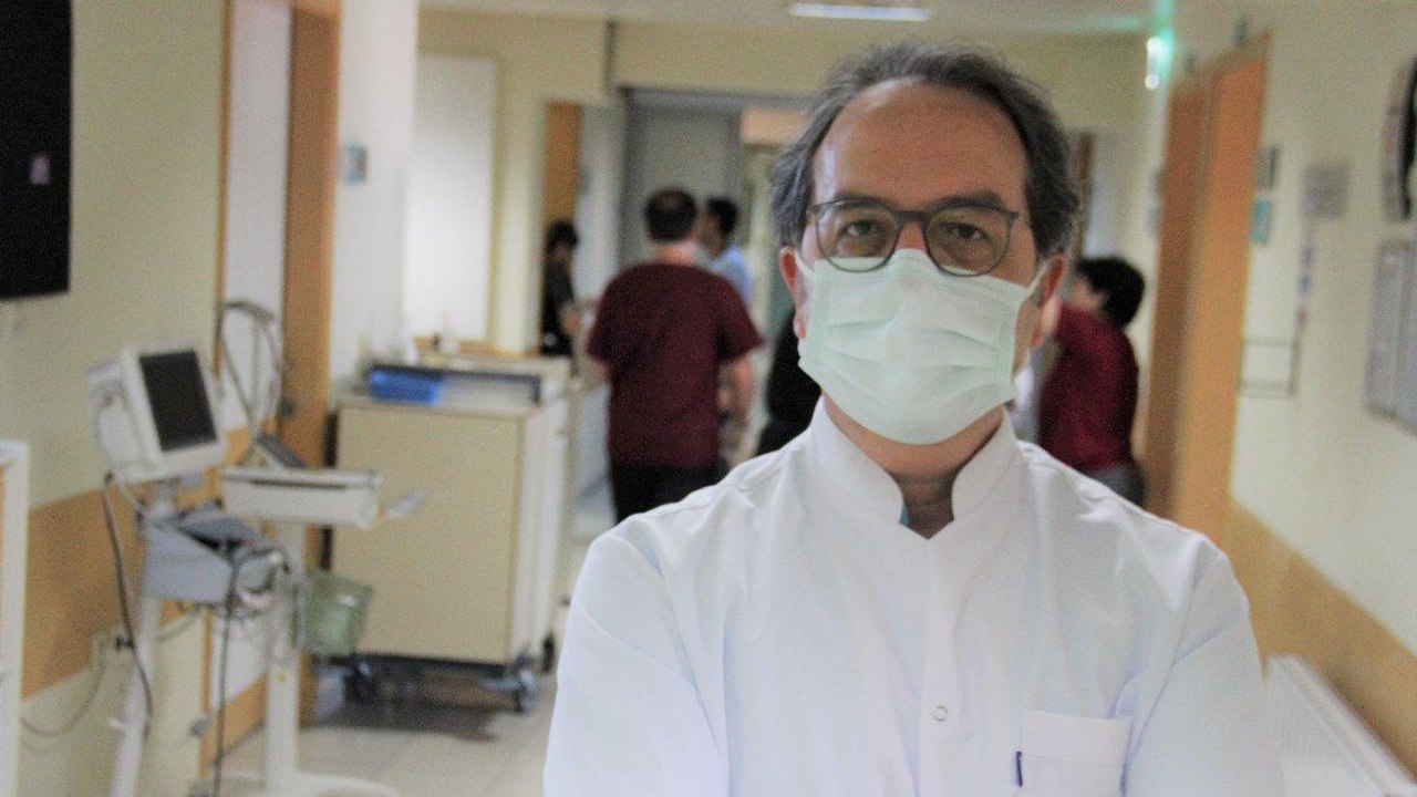 Prof. Dr. Alper Şener: “Pandemi bitti demek için henüz erken”