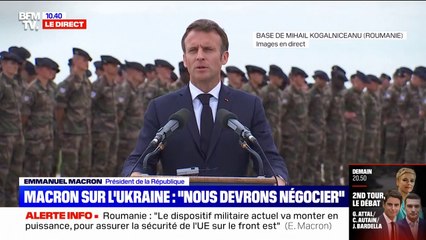 Emmanuel Macron: "Nous, européens, avons besoin d'envoyer des signaux politiques à l'Ukraine"