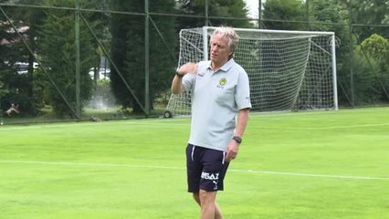 Fenerbahçe sahaya indi