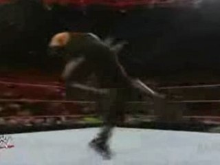 RAW 10/03/08: Casket Match: Undertaker Vs Mark Henry