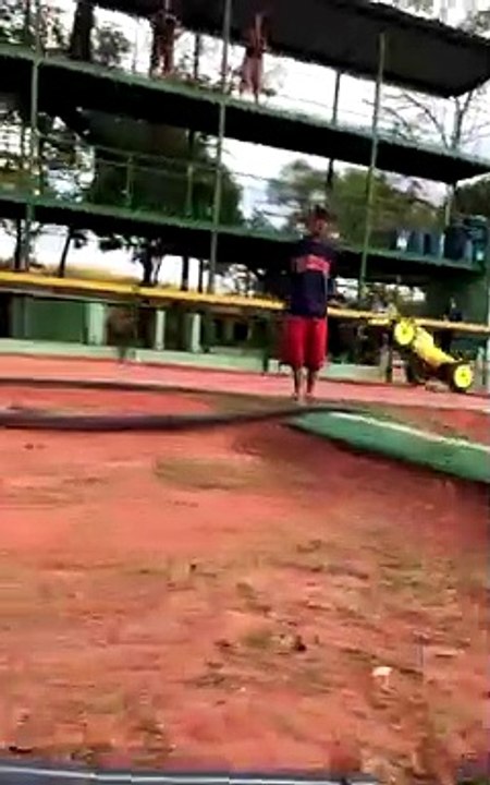 LUAR BIASA