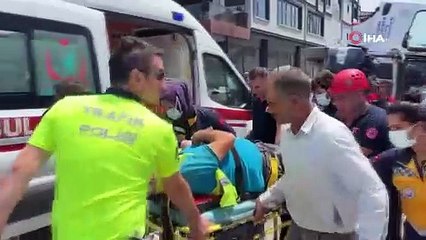 Yol çöktü, beton mikseri devrildi: 1 yaralı