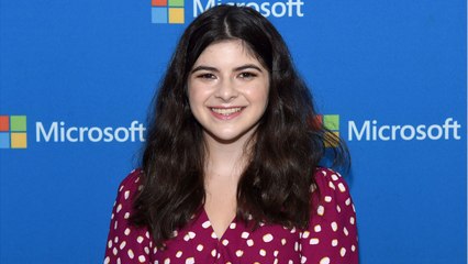 VOICI : Stranger Things : qui est Gabriella Pizzolo, l’interprète de Suzie ?