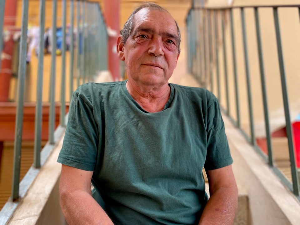 Vivir en la calle en una ola de calor: "Es inso...