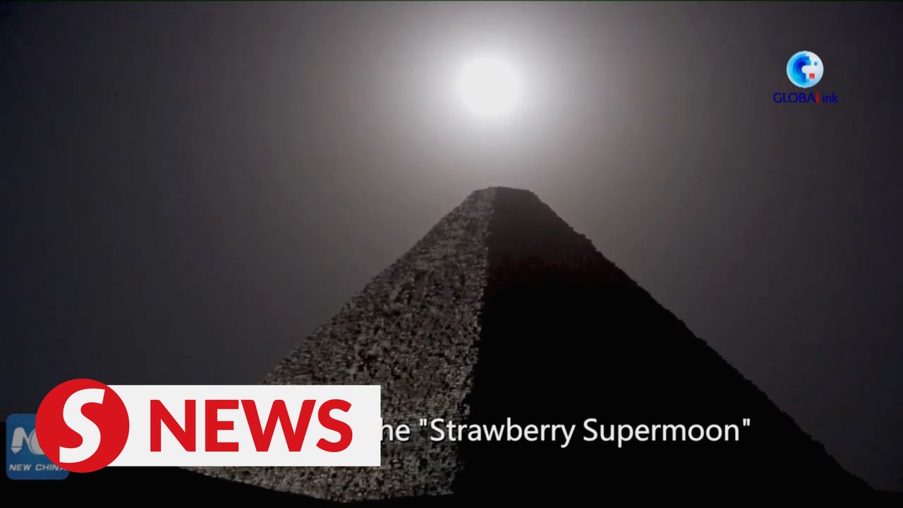 Supermoon glows over Great Pyramid of Giza