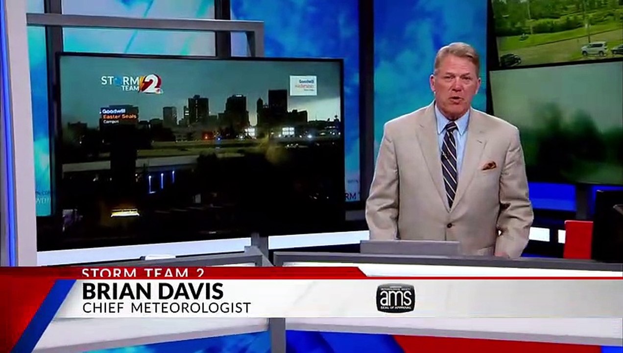 Severe Thunderstorm Warning issued in 6 counties