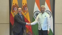 Albares busca en la India un aliado para España frente a los desafíos globales
