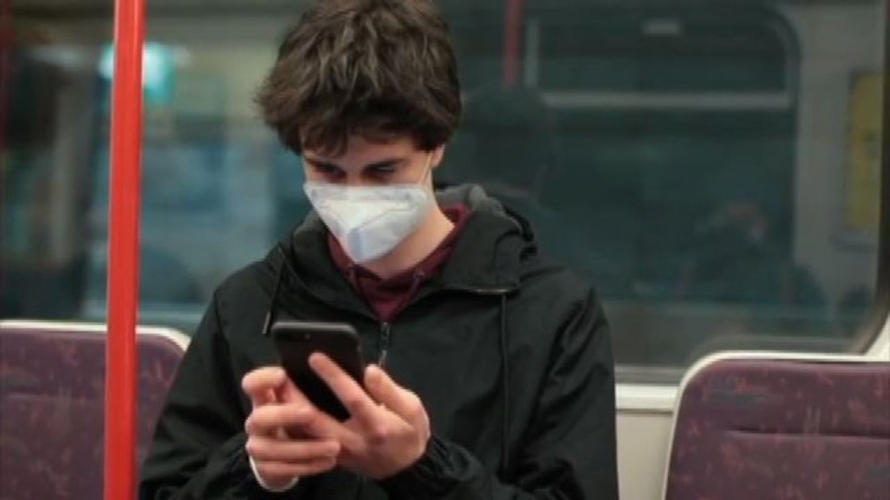 Covid, obbligo di mascherine sui trasporti fino al 30 settembre