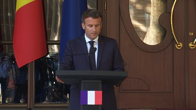Emmanuel Macron sur l'Ukraine: Nous devons arrêter la guerre sans faire la guerre avec la Russie