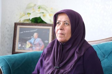 Neşet Ertaş'ın kız kardeşi Nadiye Ertuğrul: "Abim sağlığında film ile ilgili bir cümle kurmadı"