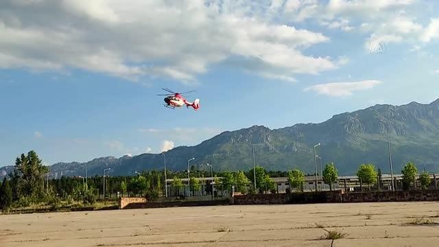 Ambulans helikopter kalp krizi geçiren hasta için havalandı
