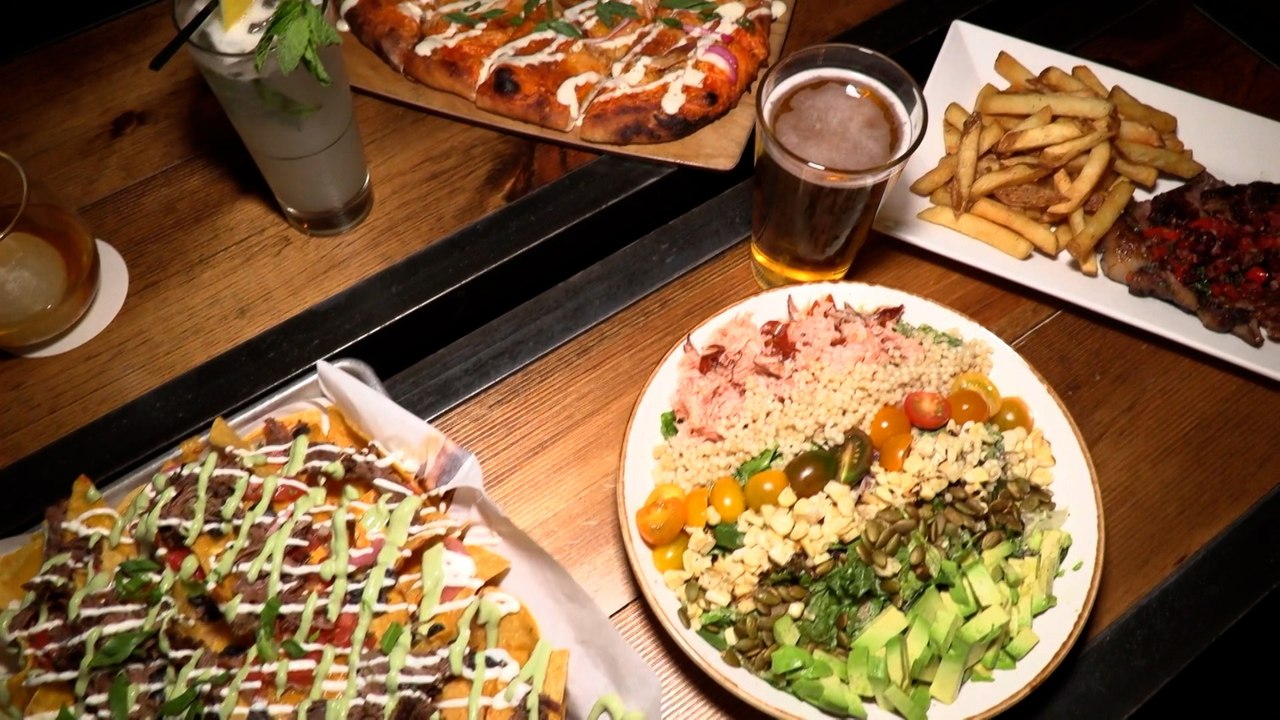 Summer Fun in Talking Stick Entertainment District at Mavrix