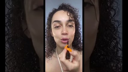 EVDE UCUZA DUDAK DOLGUSU EFEKTİ