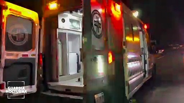 Entre la vida y la muerte se debate un hombre que intentó cruzar carretera a Chapala y fue atropellado