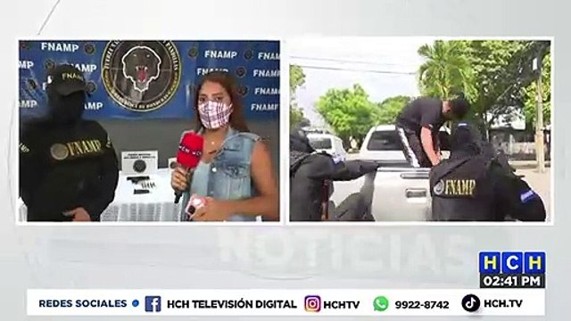 Fuerte colisión a la altura de la Universidad Nacional Autónoma de Honduras, cuatro vehículos participaron en el hecho, testigos aseguran que el impacto se dio por un vehículo estacionado a la orilla de la calle lo que provocó que los vehículos que se con