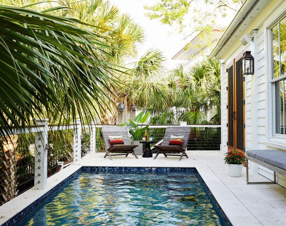 What Is a Cocktail Pool