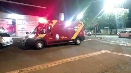 Motociclista sofre fratura exposta em colisão de trânsito na Avenida Piquiri