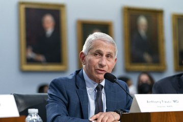 Dr. Fauci tests positive for COVID-19