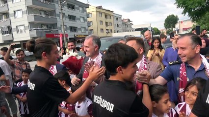 İnegöl'de şampiyona coşkulu kutlama