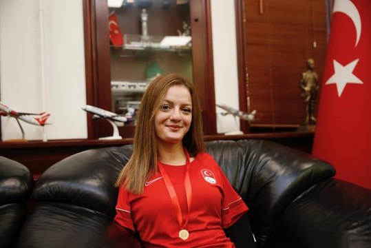 Milli yüzücü Sümeyye Boyacı: Bundan sonraki en büyük hedef 2024 Paris