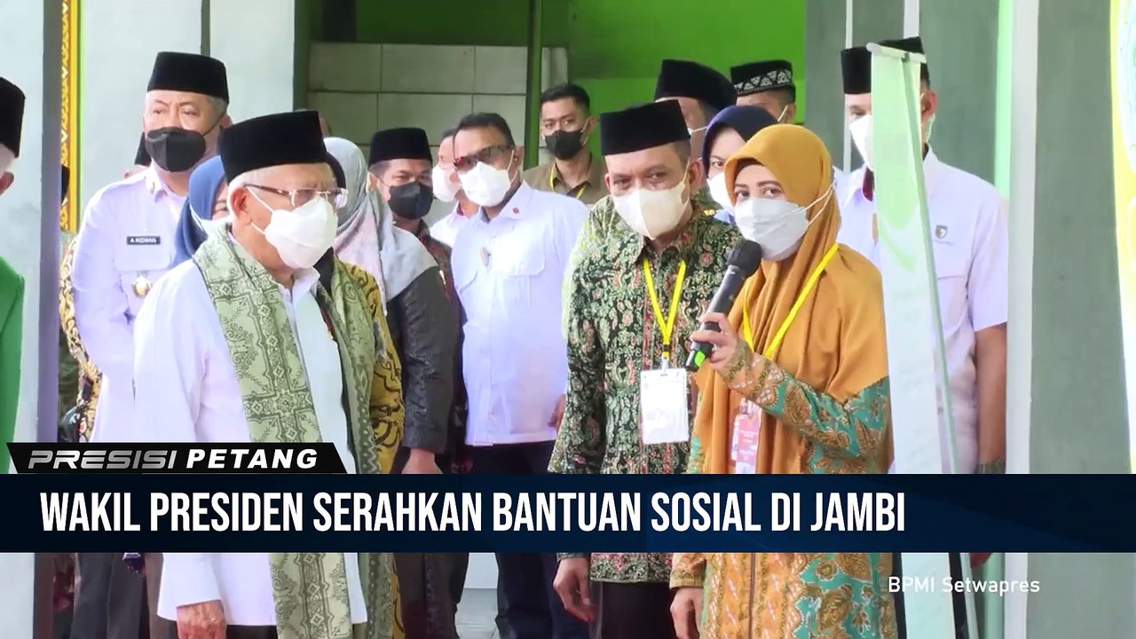 Dalam Kunjungan Kerja ke Provinsi Jambi Wakil Presiden Serahkan Bantuan Sosial
