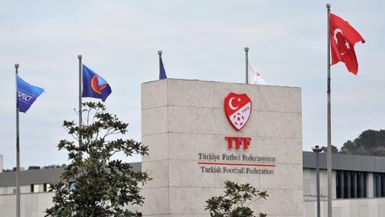 Türkiye Futbol Federasyonu Başkanı Mehmet Büyükekşi oldu! Tarihte bir ilk yaşandı
