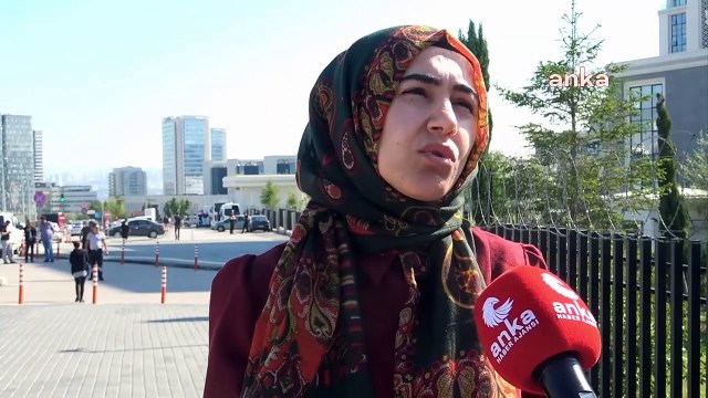 SMA hastası çocukların aileleri Sağlık Bakanlığı önünde: Çocuklarımız hem sma hem açlık hem zamanla yarışıyor”