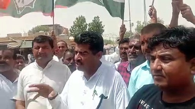 Watch Video: कांग्रेस कार्यकर्ताओं ने ईडी की कार्रवाई को लेकर किया विरोध प्रदर्शन