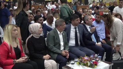 Davutoğlu'nun bozuk mikrofonla imtihanı