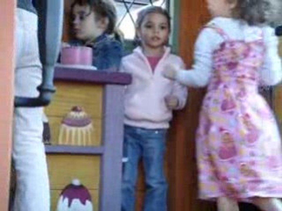 belle @ town square