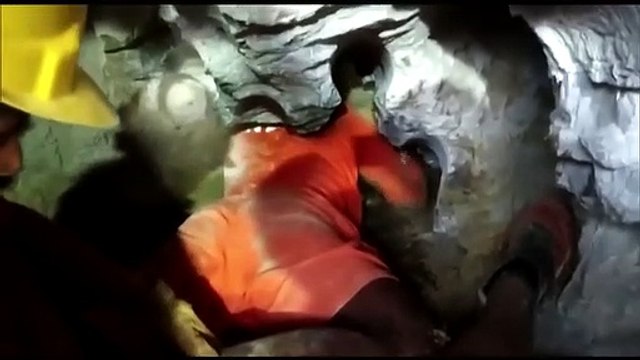 India, salvo il bambino intrappolato nel pozzo da 5 giorni