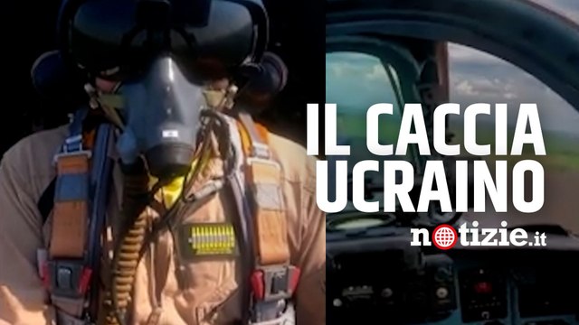 Guerra Russia-Ucraina, Il caccia vola sui campi di grano e poi bombarda i soldati di Mosca: il video