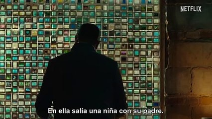 La chica de la foto Tráiler VOSE