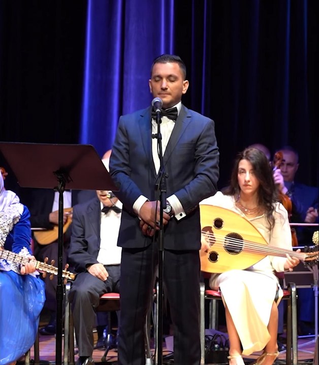 Lamine Saadi  de l'Association de musique andalouse Mezghena d'Alger -Algérie-