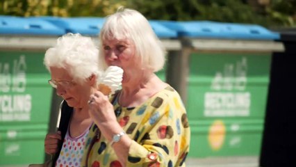 Heatwave: Met Office issues level 3 heat alert for Friday