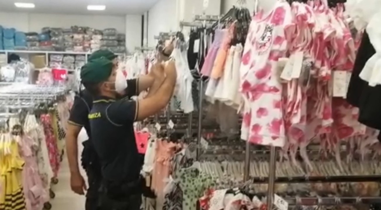 Padova, sequestrati oltre 14mila prodotti non sicuri e contraffatti (16.06.22)