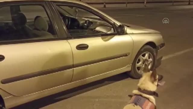 KAHRAMANMARAŞ - Otomobilde teybin içine gizlenmiş uyuşturucu ele geçirildi