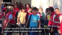 Afgan uyruklu 209 kaçak göçmen, sınır dışı edilmek üzere İstanbul'a gönderildi
