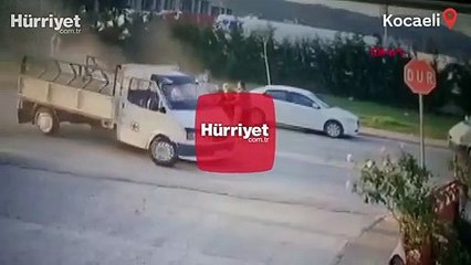 Düğünde tartışan aileler evlerinin önünde çatıştı: 3 yaralı