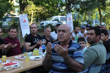 Edirne'de misafir edilen Ahıska Türkleri mevlit okuttu