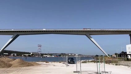 Une grosse quantité de terre près du calen à Martigues