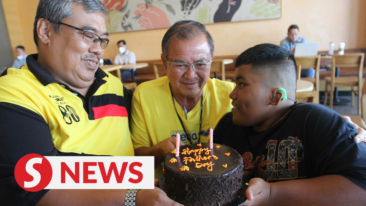 Para swimmer Muhammad Nur Faris celebrates Father’s Day with two ‘dads’