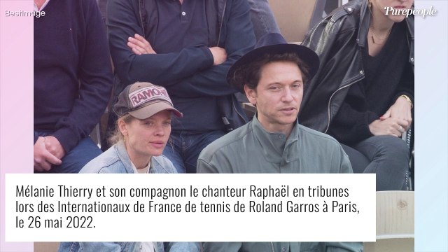 Mélanie Thierry en couple avec Raphaël : cette bague à l'annulaire qui sème le doute !