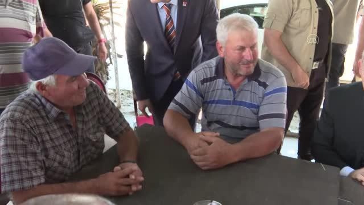 Kılıçdaroğlu, vatandaşlarla çay içip sohbet etti